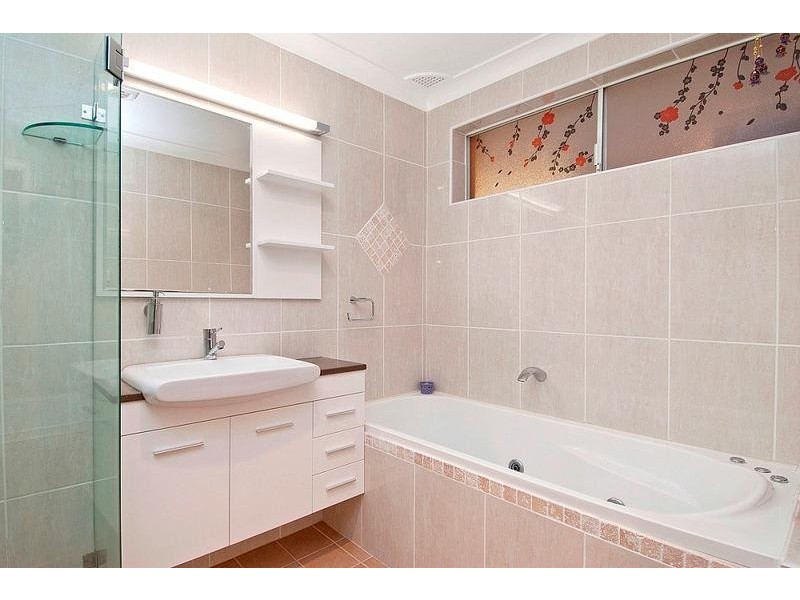 Castle Hill NSW 2154