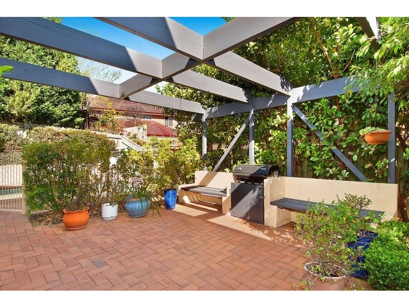 6 Avon Green, West Pennant Hills NSW 2125