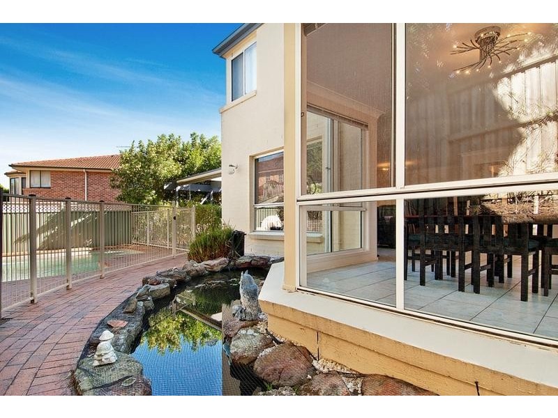 6 Avon Green, West Pennant Hills NSW 2125