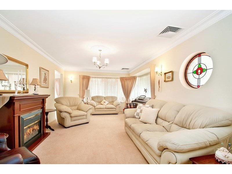 36 Glenridge Avenue, West Pennant Hills NSW 2125