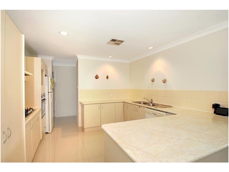 27 Perkins Drive, Kellyville NSW 2155