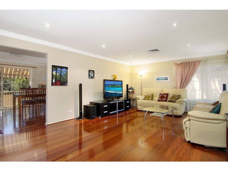 16 Tathra Place, Castle Hill NSW 2154