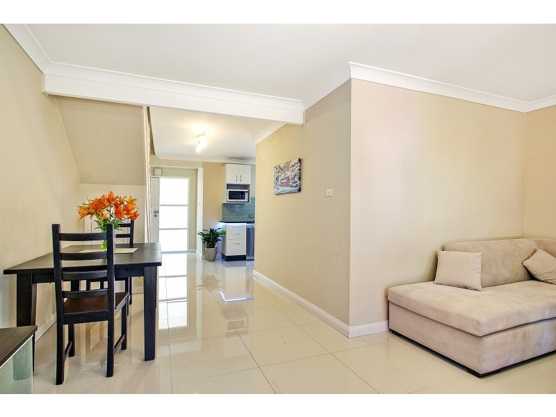 26/2a Cross Street, Baulkham Hills NSW 2153