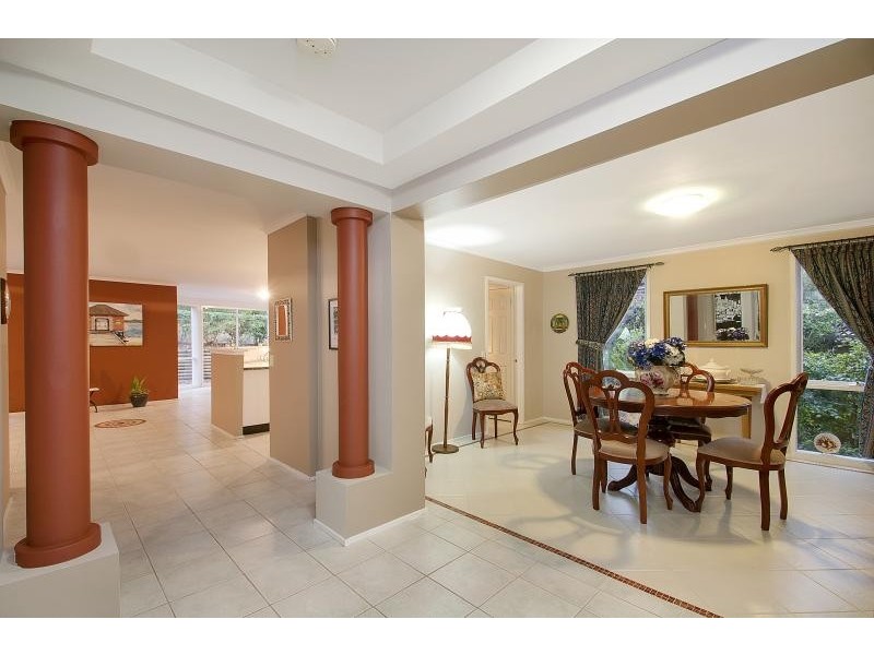 27 Roslyn Place, Cherrybrook NSW 2126