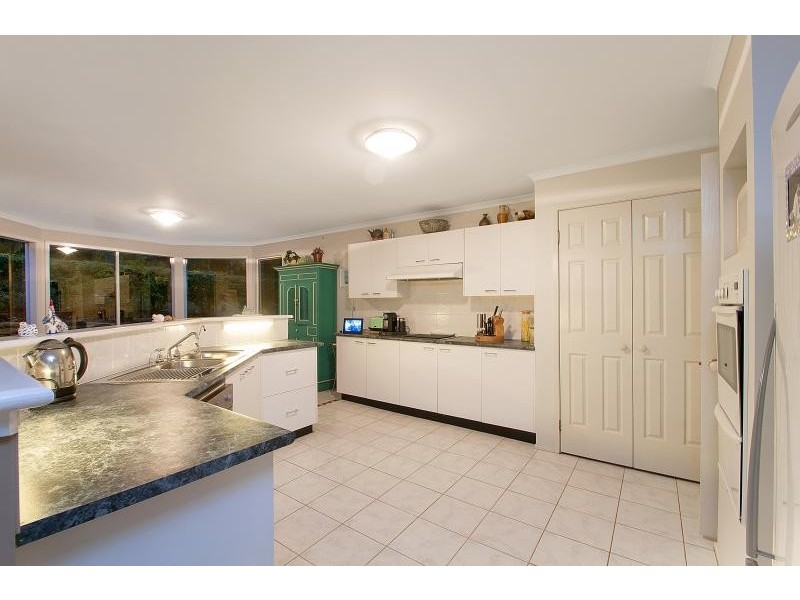 27 Roslyn Place, Cherrybrook NSW 2126