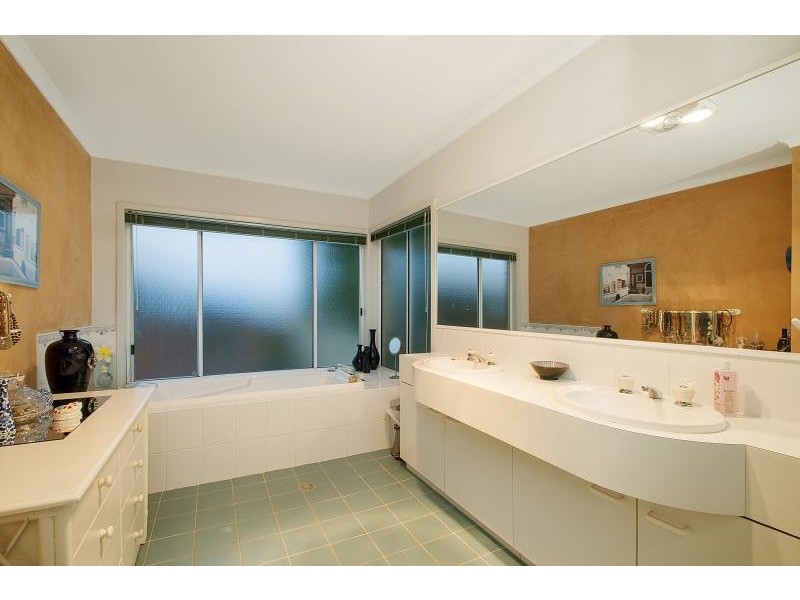 27 Roslyn Place, Cherrybrook NSW 2126