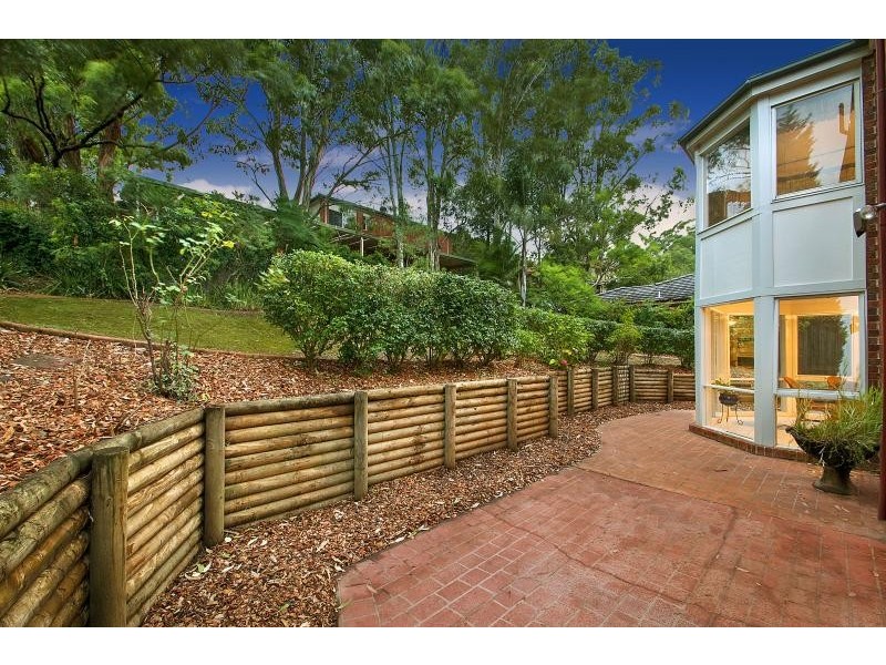 27 Roslyn Place, Cherrybrook NSW 2126