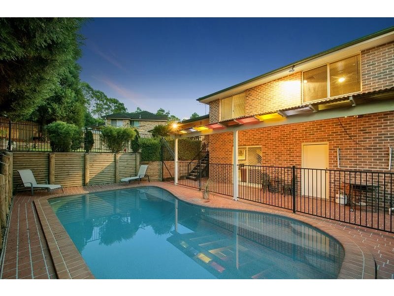 11 Phoenix Close, Castle Hill NSW 2154