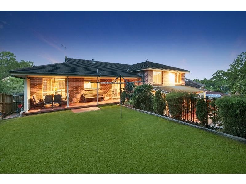 11 Phoenix Close, Castle Hill NSW 2154