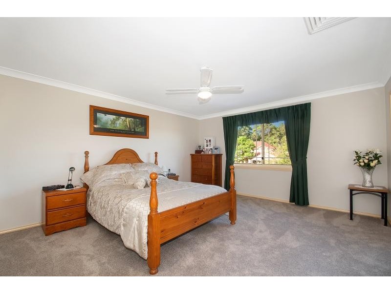 11 Phoenix Close, Castle Hill NSW 2154