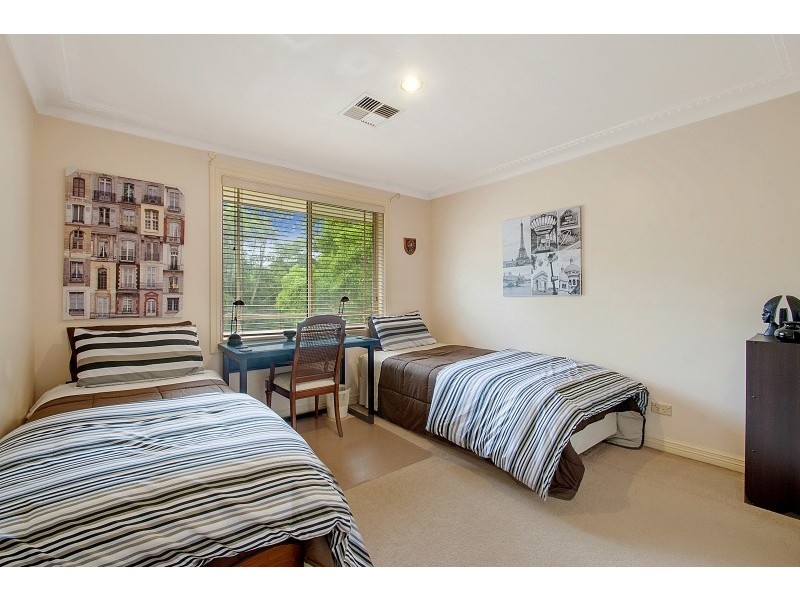 40 Ashley Avenue, West Pennant Hills NSW 2125