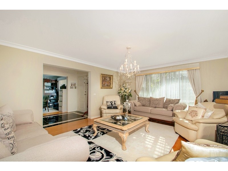 1 Churchwood Way, Castle Hill NSW 2154