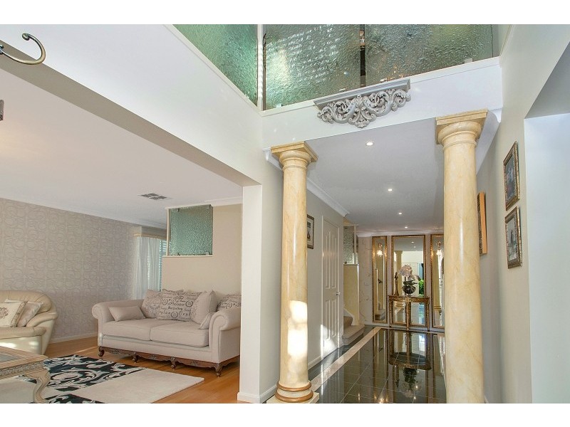 1 Churchwood Way, Castle Hill NSW 2154