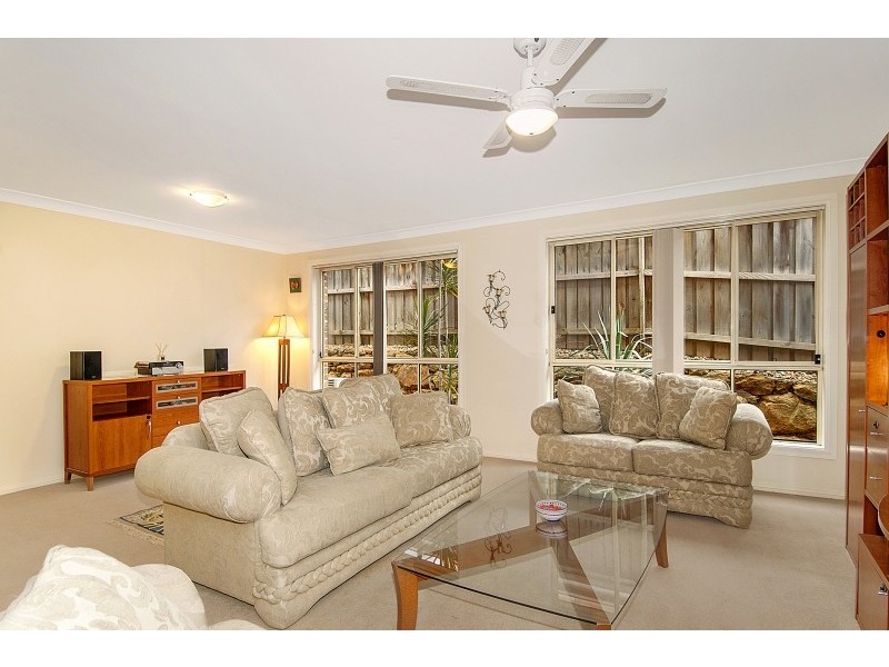 17b Gindurra Avenue, Castle Hill NSW 2154