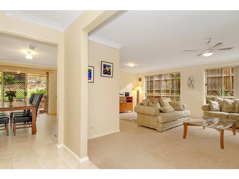 17b Gindurra Avenue, Castle Hill NSW 2154