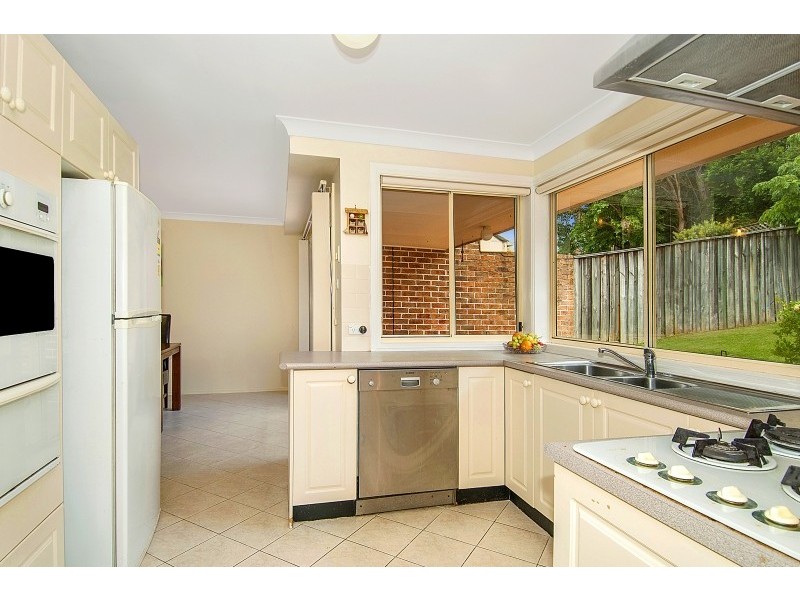 17b Gindurra Avenue, Castle Hill NSW 2154
