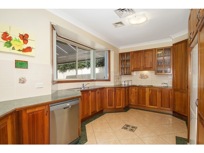 1a Applecross Avenue, Castle Hill NSW 2154