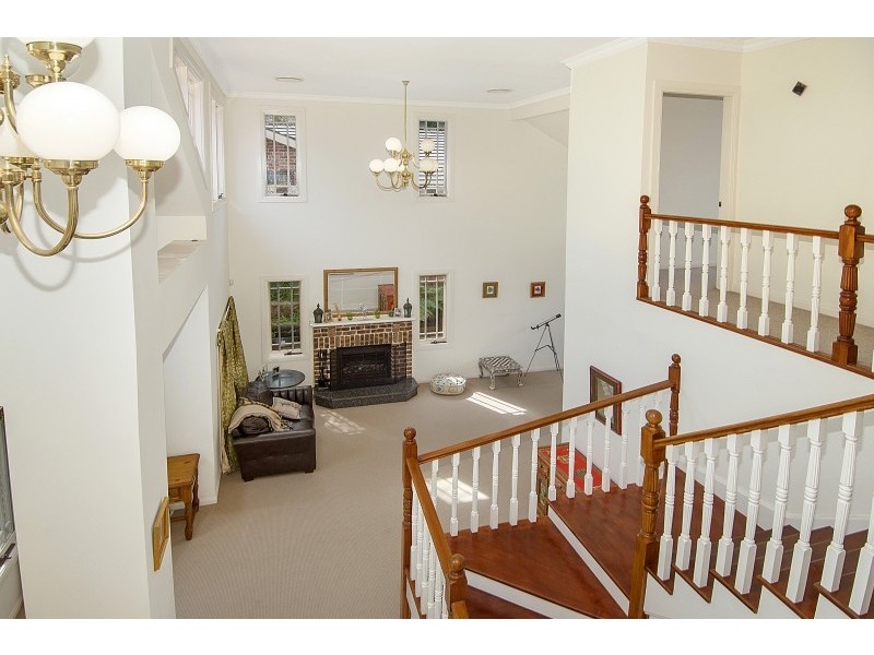 8 Yanagin Place, West Pennant Hills NSW 2125