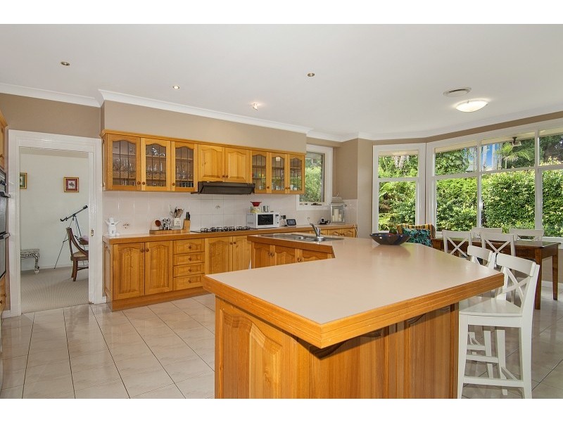 8 Yanagin Place, West Pennant Hills NSW 2125