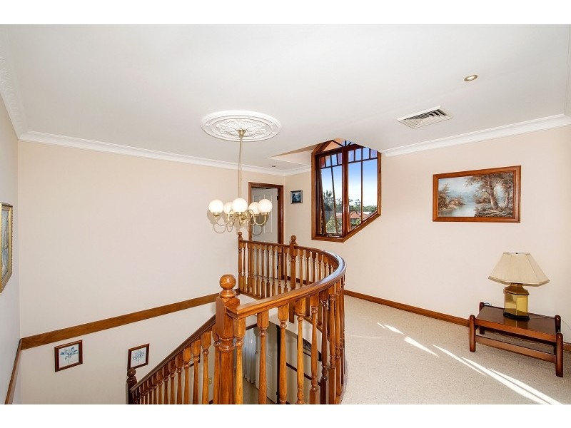7 Broadoak Place, Castle Hill NSW 2154