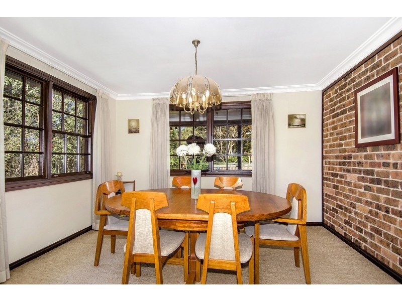 2 Kylie Crescent, West Pennant Hills NSW 2125