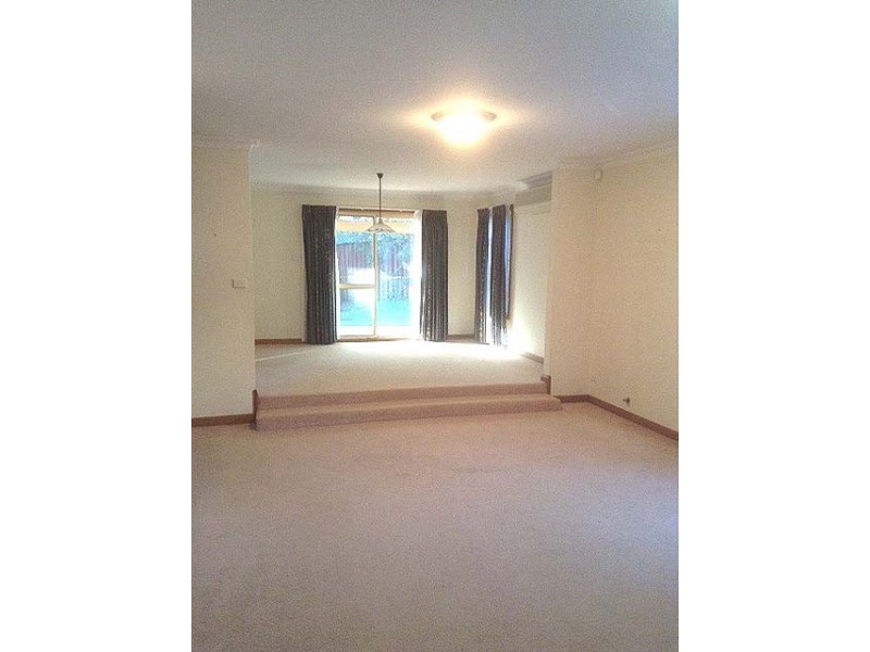 2/25 Chiswick Place, Cherrybrook NSW 2126
