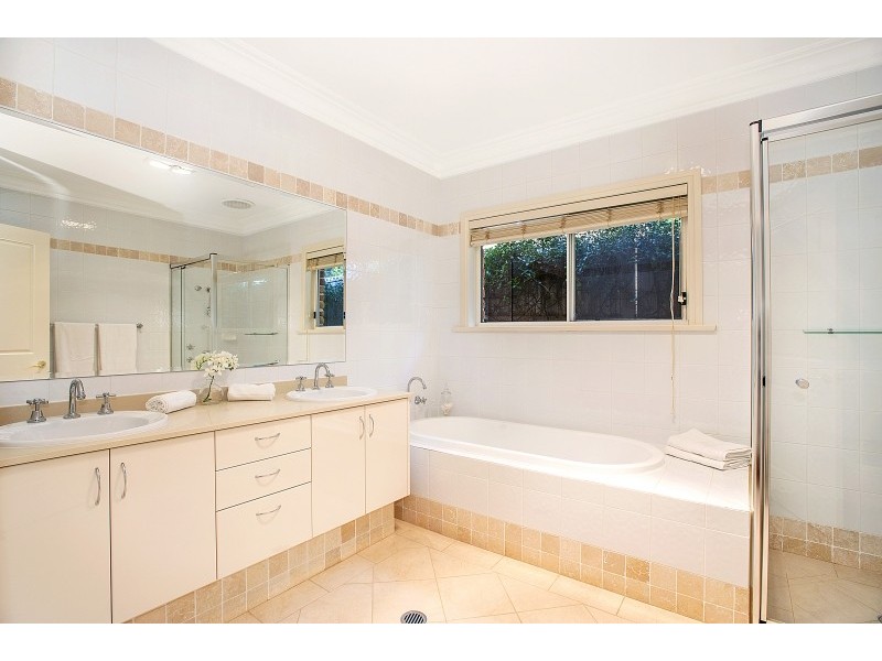 36 Gray Spence Crescent, West Pennant Hills NSW 2125