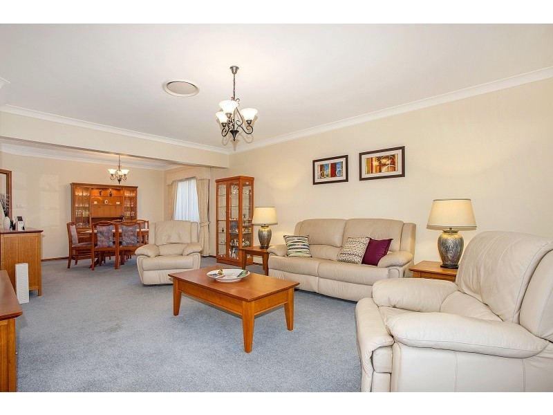 5 Alistair Place, Kellyville NSW 2155