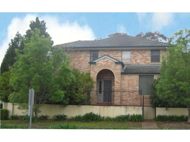 2 The Glade, West Pennant Hills NSW 2125