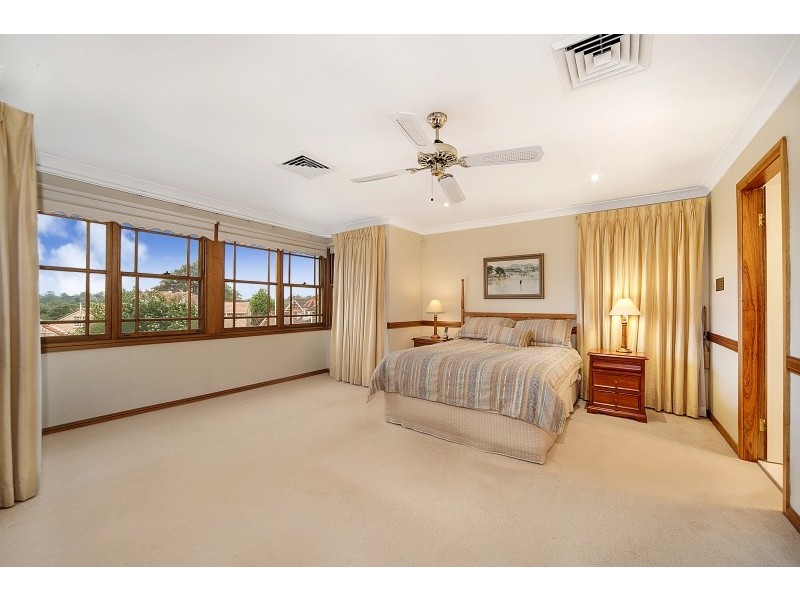 8 Eryne Place, Dural NSW 2158