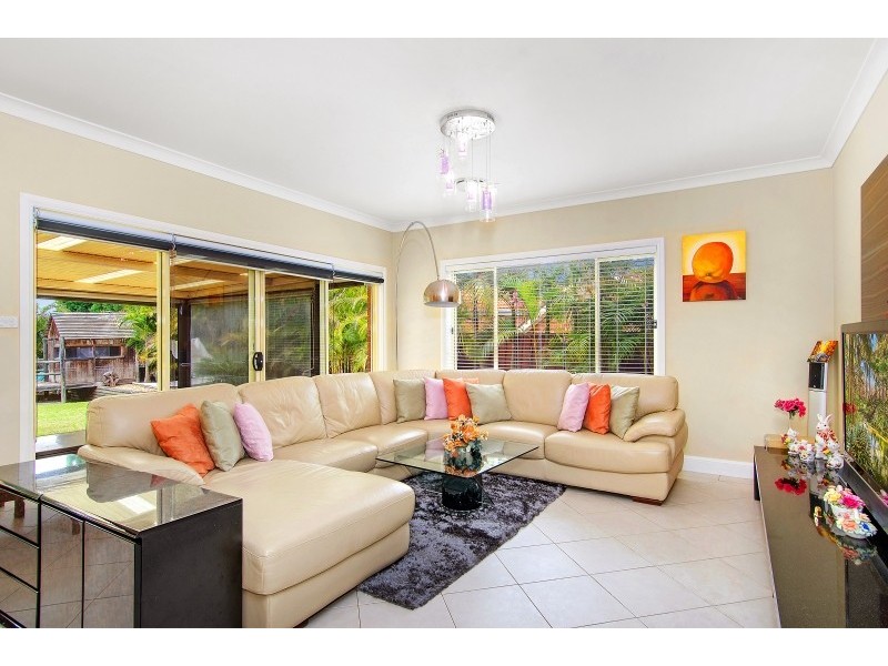 11 Rosedale Place, West Pennant Hills NSW 2125