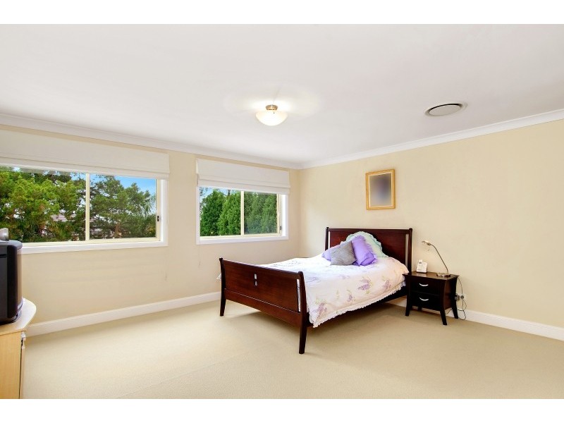 11 Rosedale Place, West Pennant Hills NSW 2125