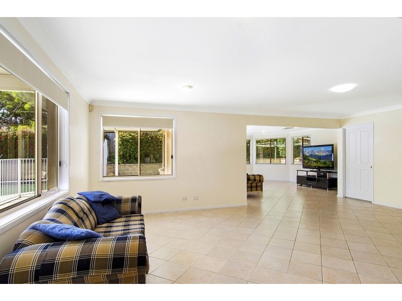 24 Carlisle Crescent, Kellyville NSW 2155