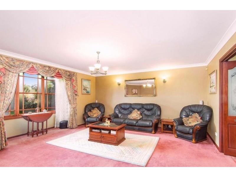 9 Mensa Place, Castle Hill NSW 2154