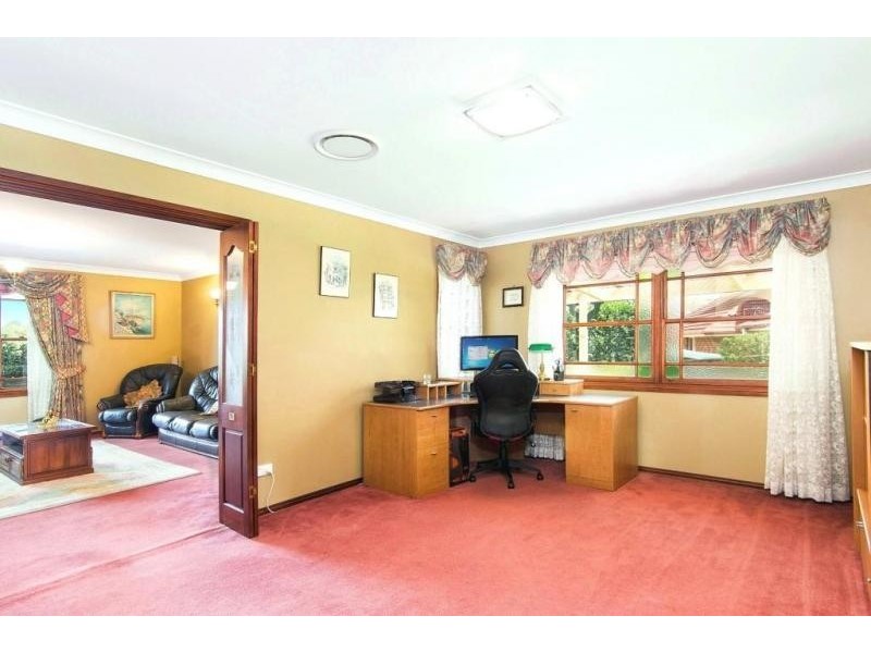 9 Mensa Place, Castle Hill NSW 2154