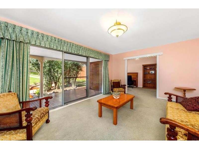 120 Excelsior Avenue, Castle Hill NSW 2154