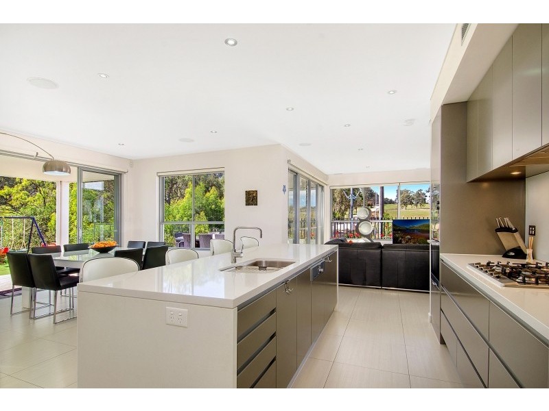 52 Central Park Avenue, Baulkham Hills NSW 2153