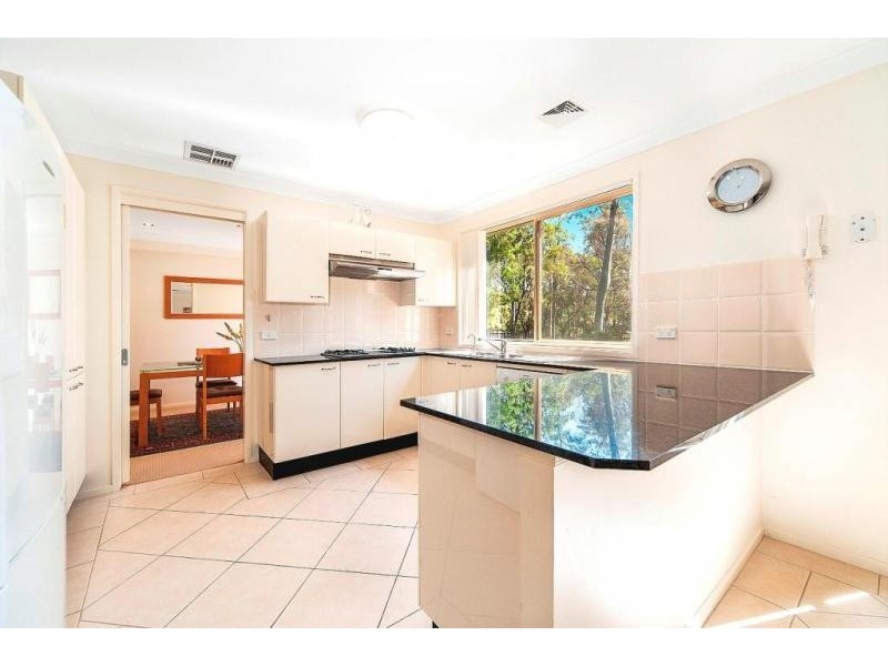 6 Ollie Place, Castle Hill NSW 2154