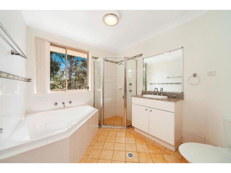 6 Ollie Place, Castle Hill NSW 2154