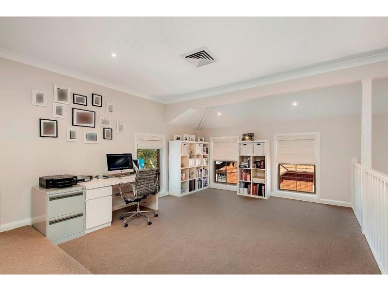 32b Deakin Place, West Pennant Hills NSW 2125