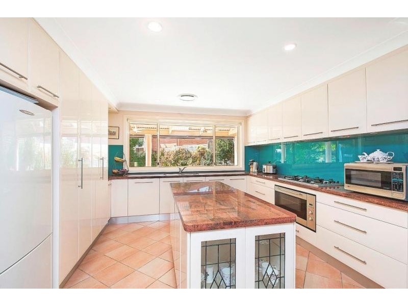 5 Castle Lea Court, Castle Hill NSW 2154