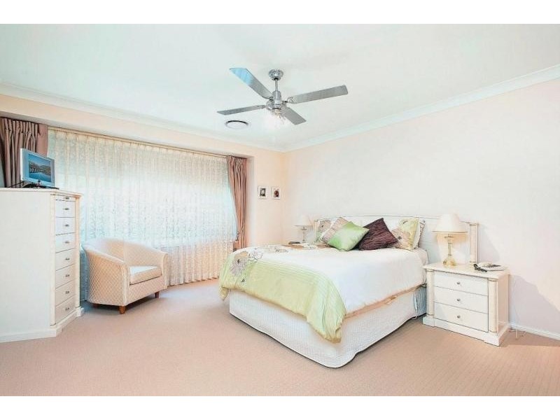 5 Castle Lea Court, Castle Hill NSW 2154