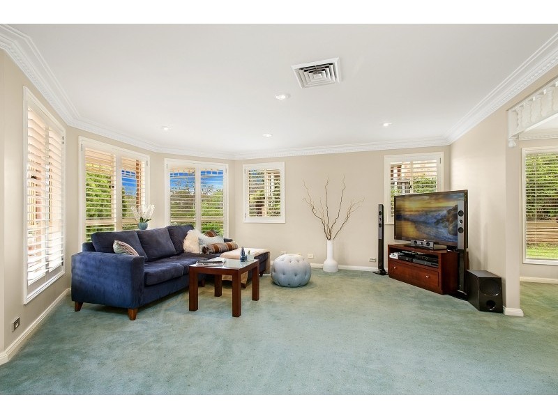 8 Norwich Place, Cherrybrook NSW 2126