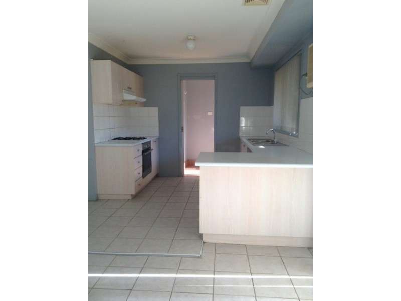 4 Bernard Place, Cherrybrook NSW 2126