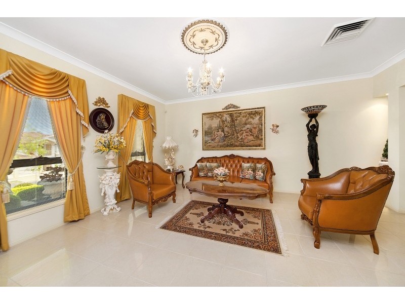 51 James Mileham Drive, Kellyville NSW 2155