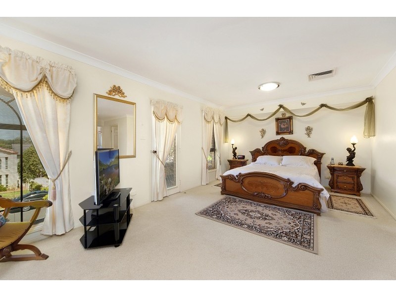 51 James Mileham Drive, Kellyville NSW 2155