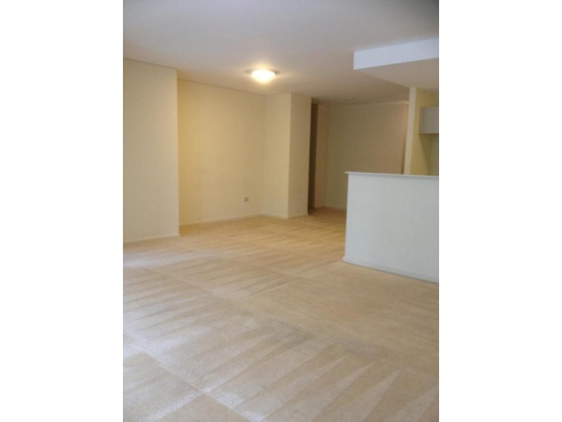 82/23-35 Crane Road, Castle Hill NSW 2154