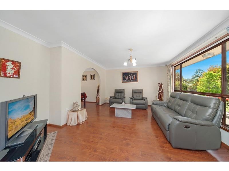 17 Edward Bennett Drive, Cherrybrook NSW 2126