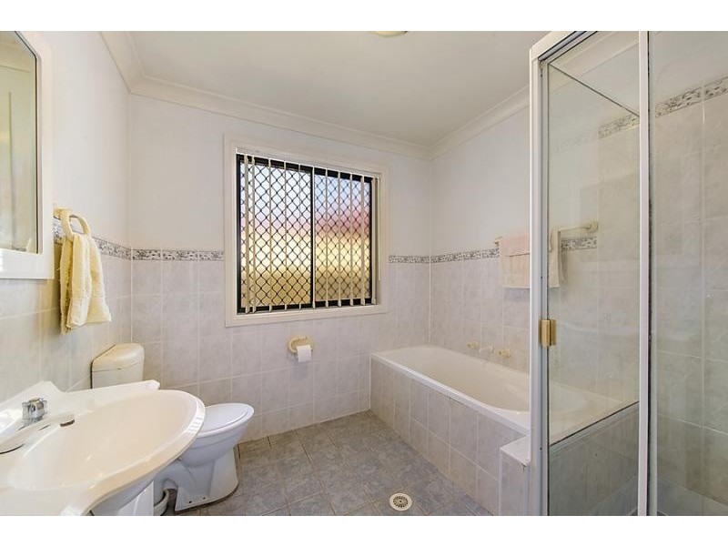 4/29 Girraween Road, Girraween NSW 2145