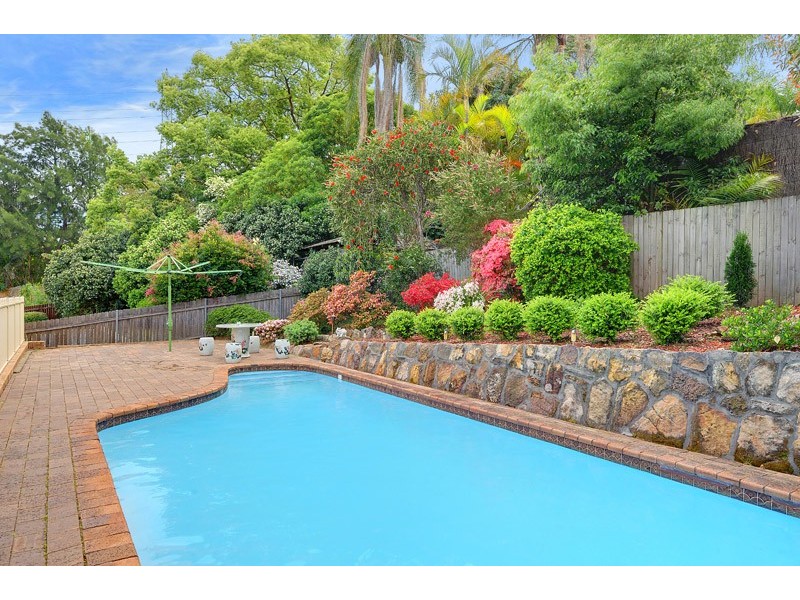 16 Hyland Avenue, West Pennant Hills NSW 2125